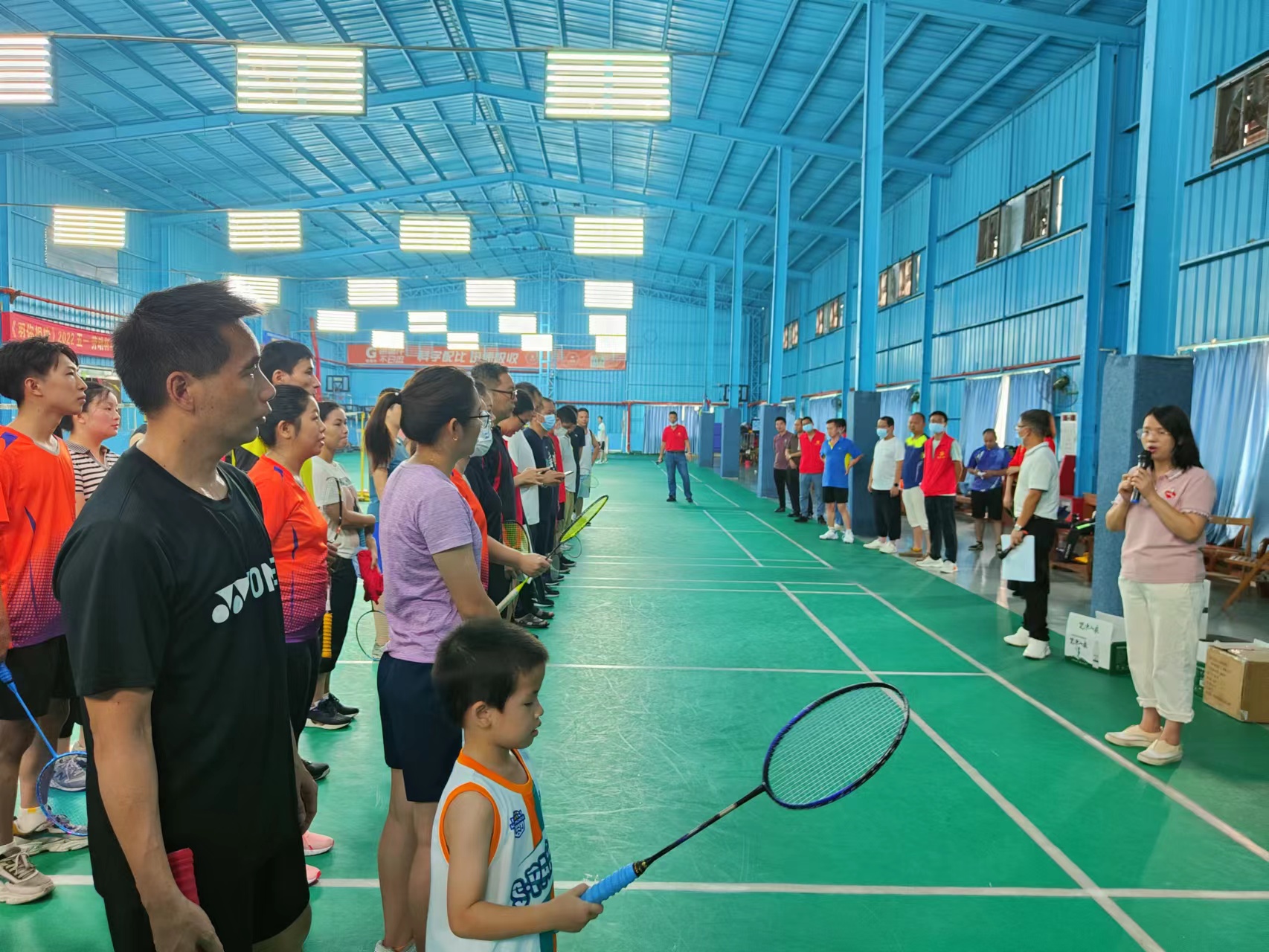 2.“羽”你同行，與黨同心——羽毛球友誼賽.jpg